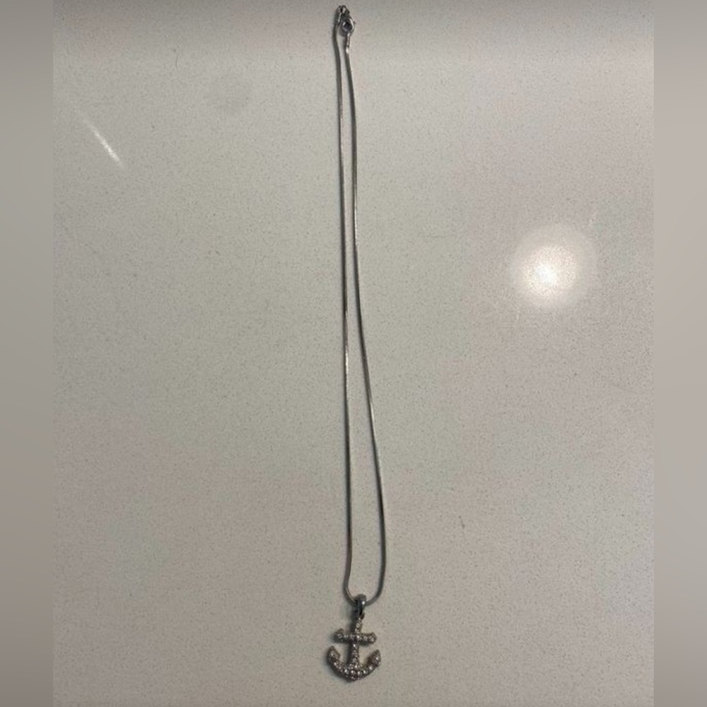 Women’s Silver Anchor Necklace